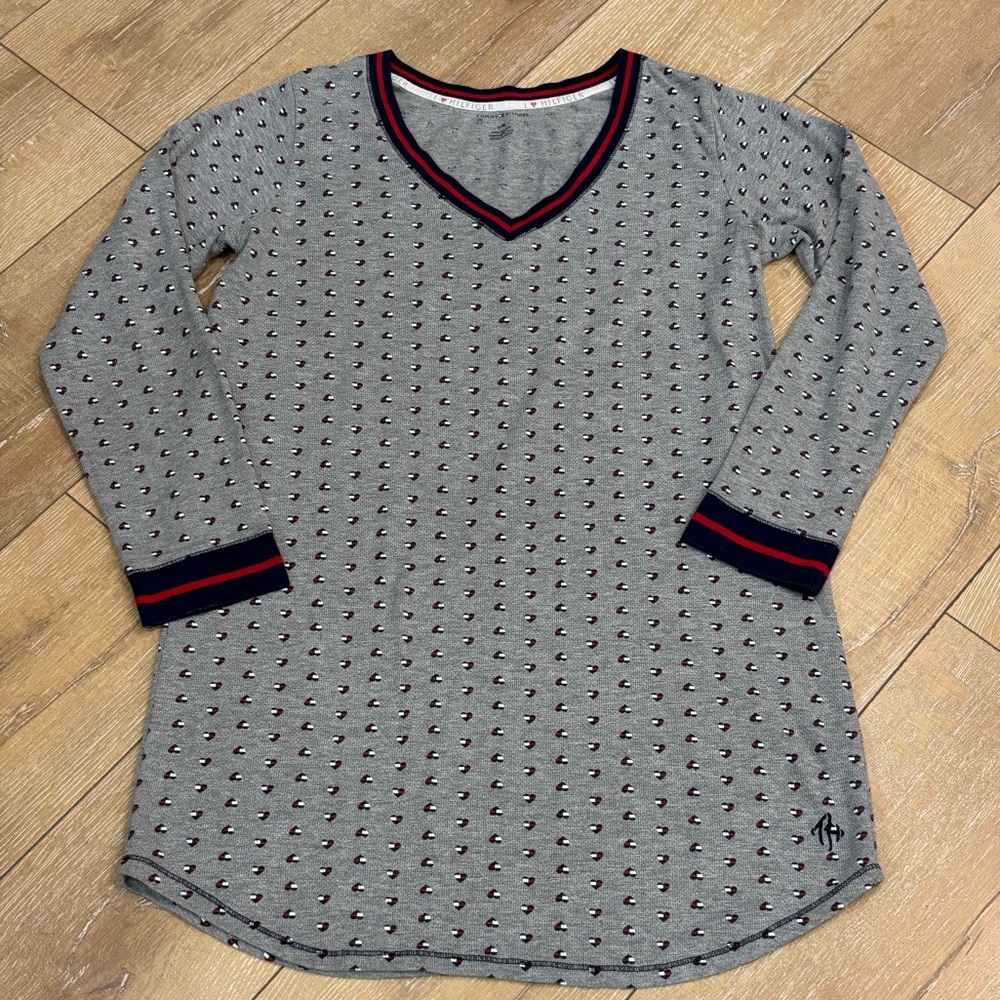 Tommy Hilfiger Heart Print‎ V-Neck Sleep Shirt